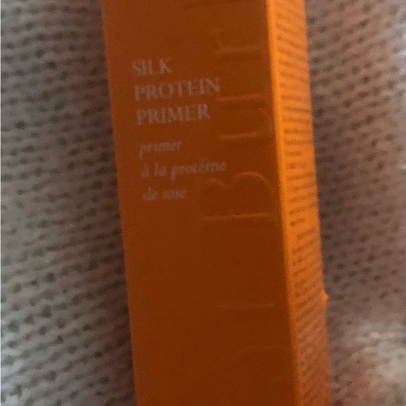 Kat Burki silk protein primer - Picture 1 of 2